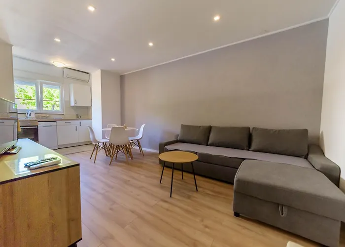 Apartment Jakov
