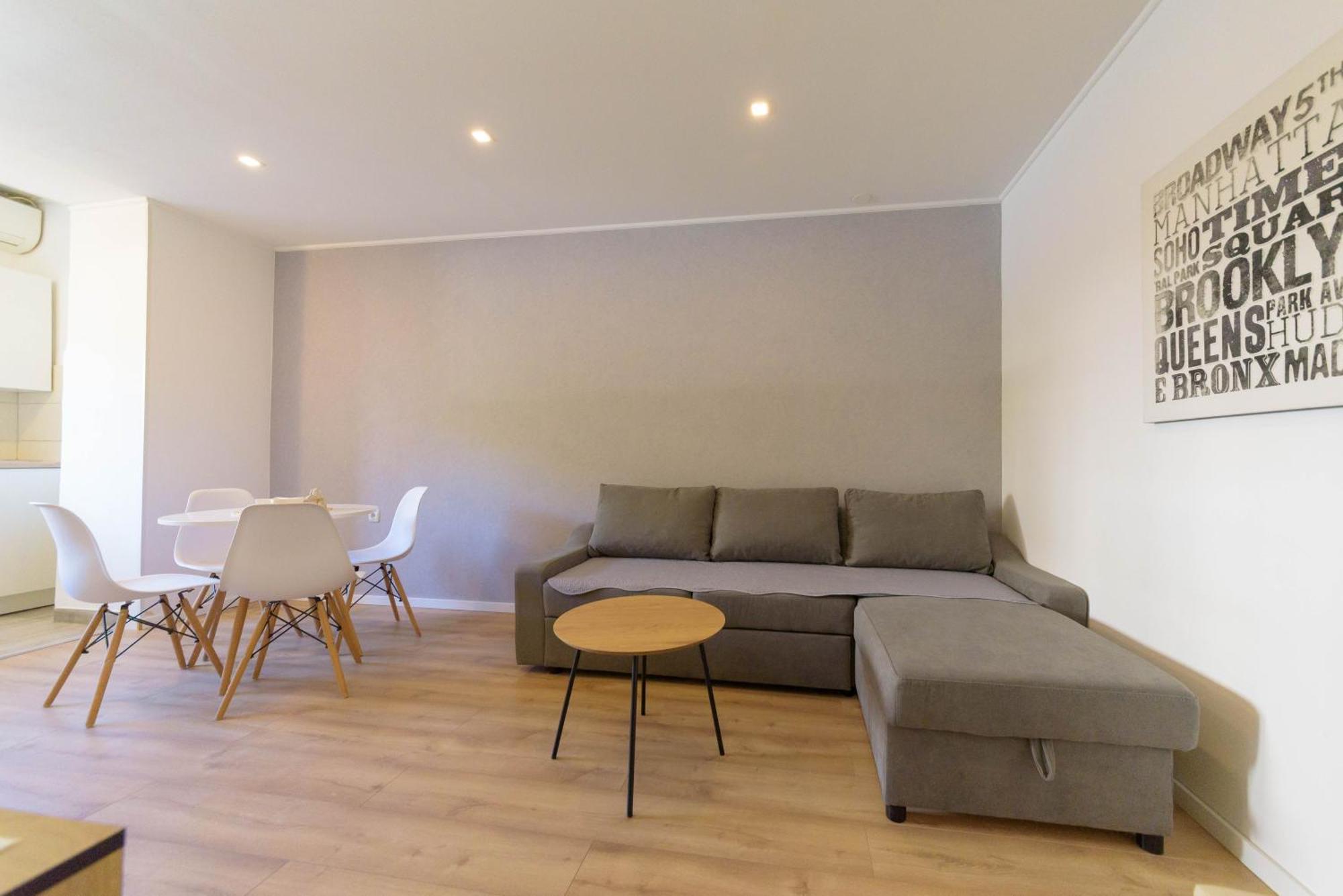 Appartement Jakov *